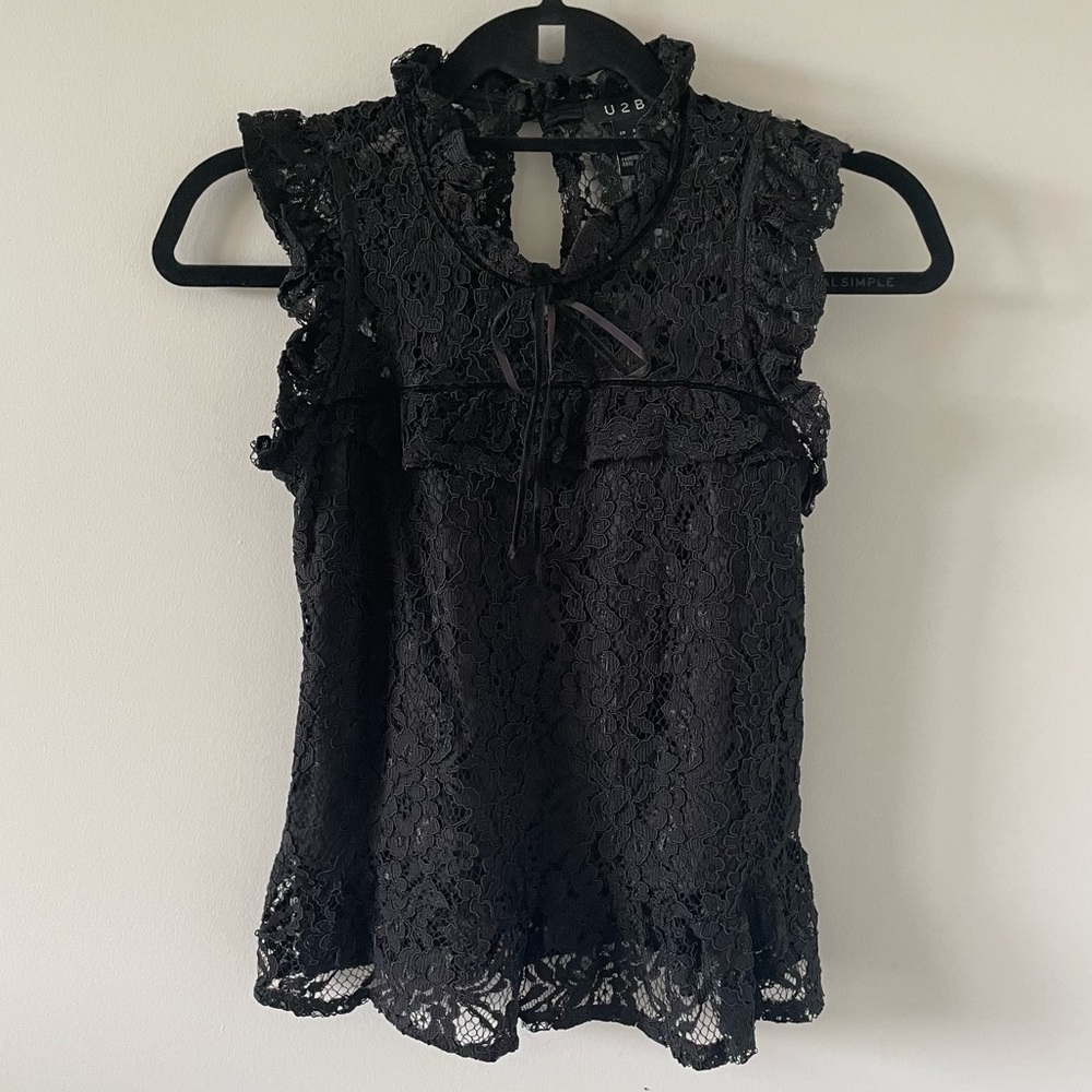Black Lace Ruffle Sleeve/Ruffle Hem Blouse